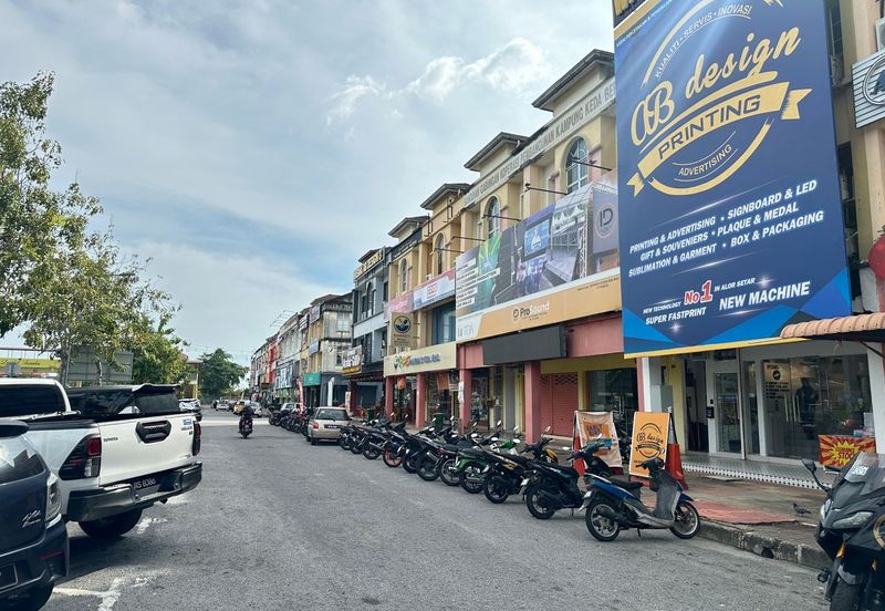 Jalan Pegawai