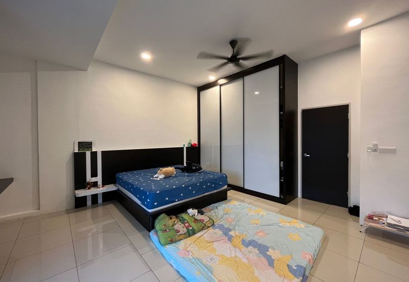 Taman Tunku Intan Safinaz