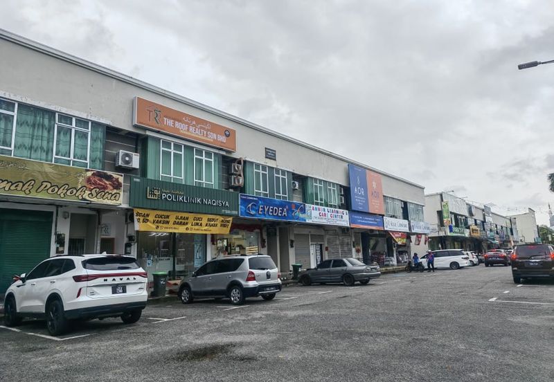 Kompleks Perniagaan Jelatek