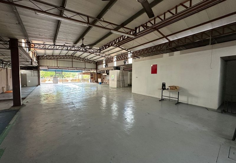 Facing Main Road 2 Combining 3 Storey Shoplot Near Simpang Kuala Alor Setar For Sale