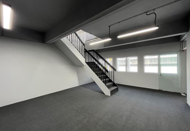 Renovated 1st & 2nd Floor Shoplot Near City Plaza Alor Setar City Centre For Rent