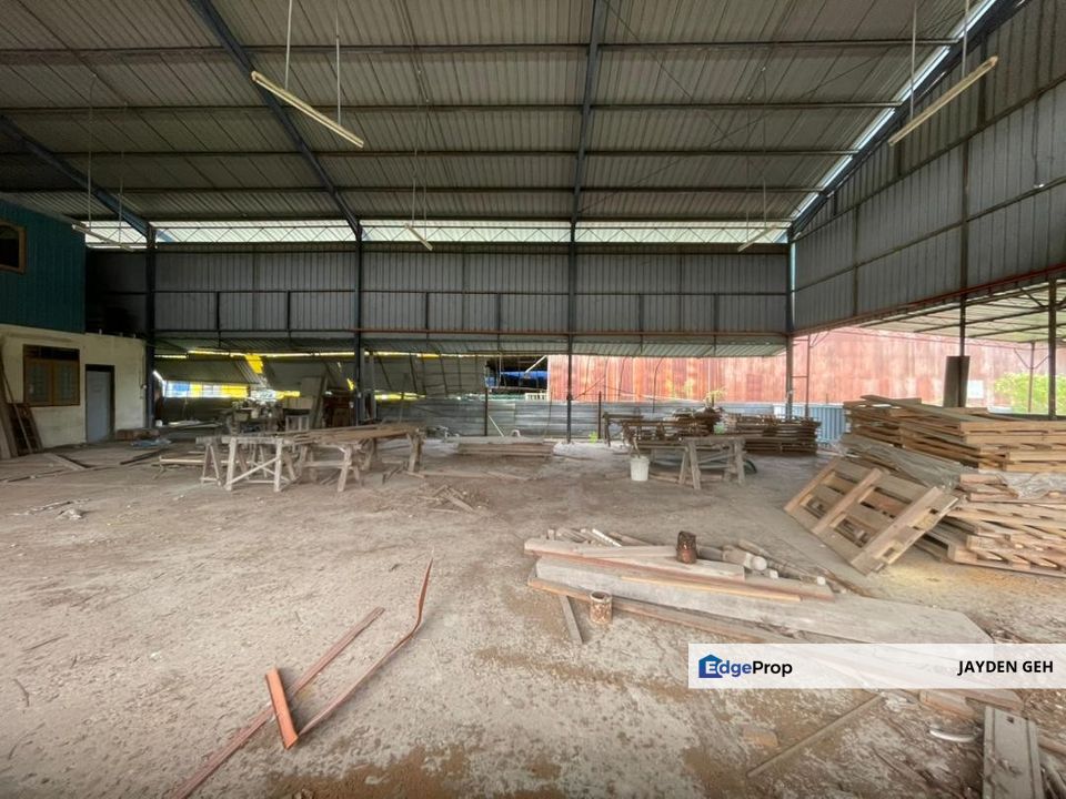 Facing Road Warehouse Gudang with Office Simpang Empat Kedah For Rent Untuk Disewa, Kedah, Alor Setar