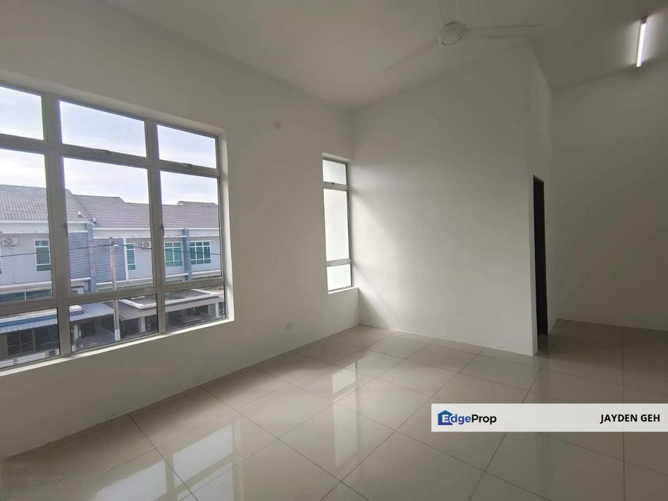 2.5 Storey Terrace TTIS Taman Tunku Intan Safinaz Jitra Kedah For Sale, Kedah, Jitra