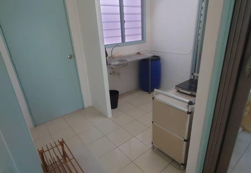 Taman Derga Perdana Flat