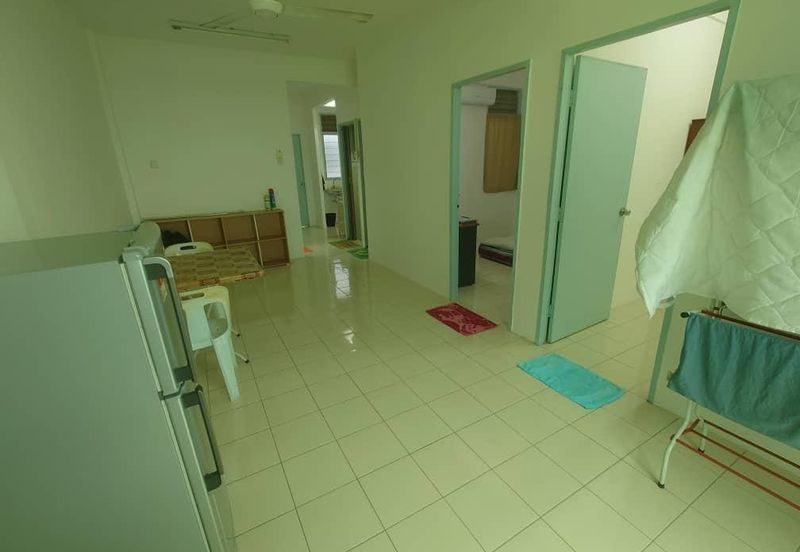 Taman Derga Perdana Flat