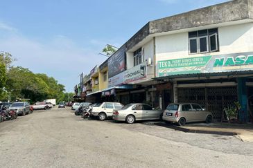 Kompleks Perniagaan Bawal