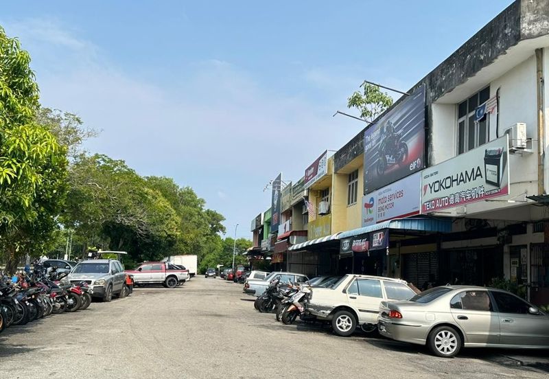 Kompleks Perniagaan Bawal