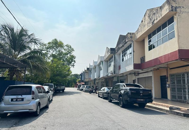 Kompleks Perniagaan Bawal