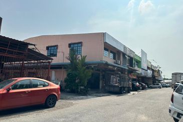 Kompleks Perniagaan Bawal