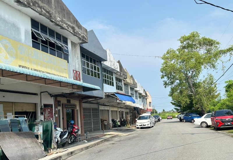 Kompleks Perniagaan Bawal