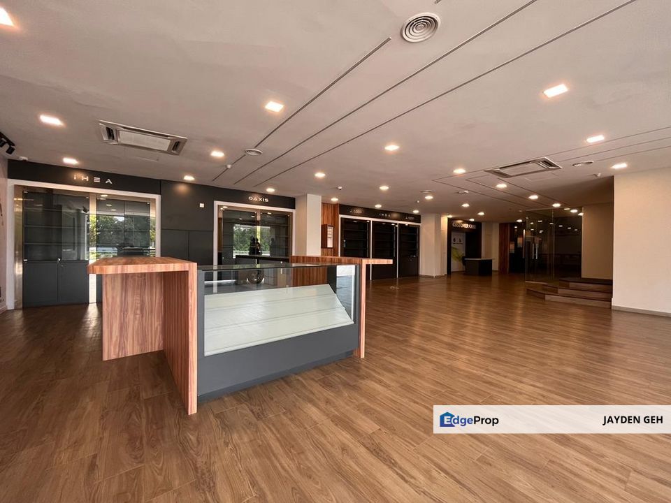 Big Warehouse with Showroom Office Mergong Alor Setar For Rent for ...