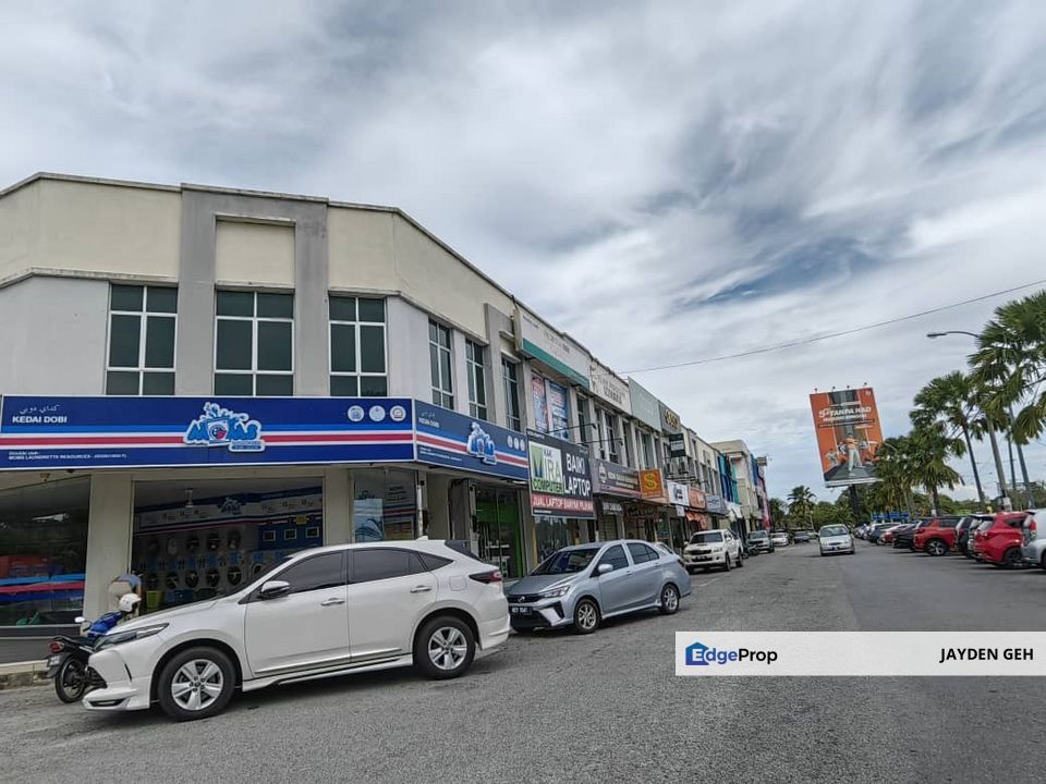 Tenanted - Facing Road 3 Storey Shoplot Taman Rakyat Mergong Alor Setar For Sale, Kedah, Alor Setar