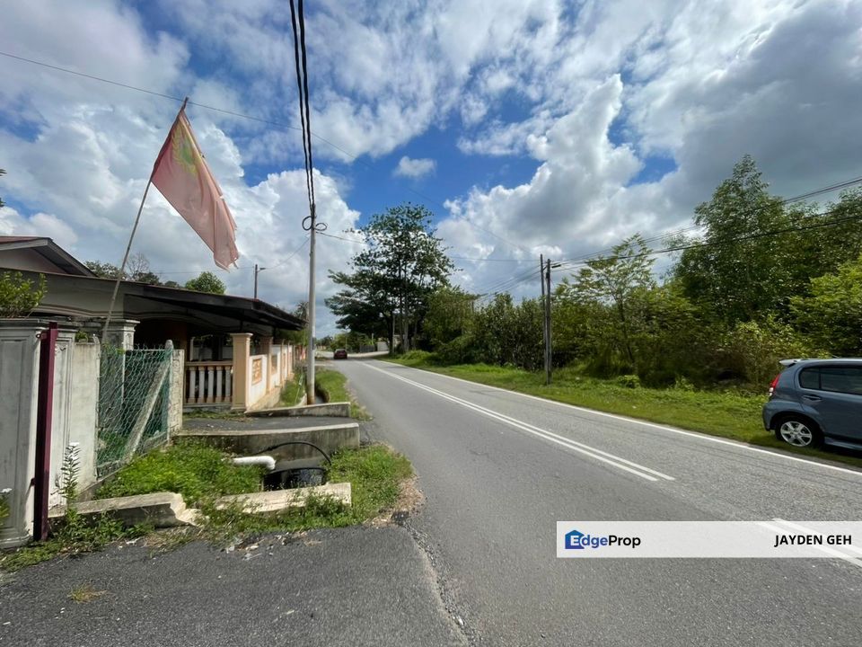 Facing Road Agriculture Land Jalan Kelubi Jitra Kedah For Rent , Kedah, Jitra