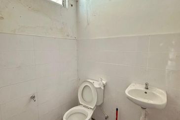 Kawasan Perusahaan Tandop Baru (I)