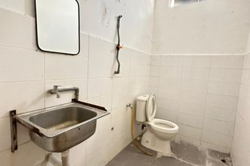 Kawasan Perusahaan Tandop Baru (I)