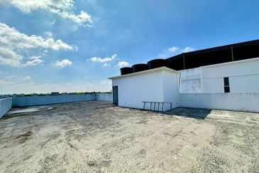 Kawasan Perusahaan Tandop Baru (I)