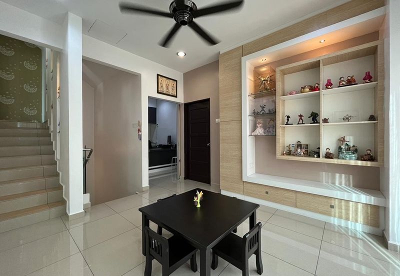 Taman Teratai Jingga