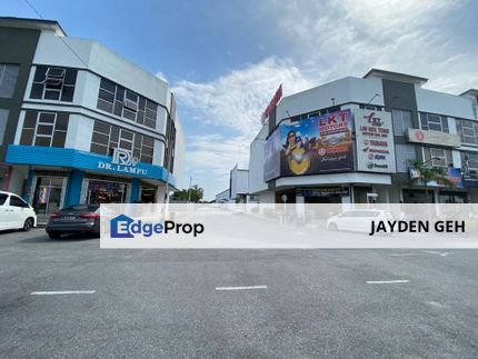 Tenanted Good ROI Facing Main Road 3 Storey Shoplot Kuala Kedah For Sale , Kedah, Kuala Kedah