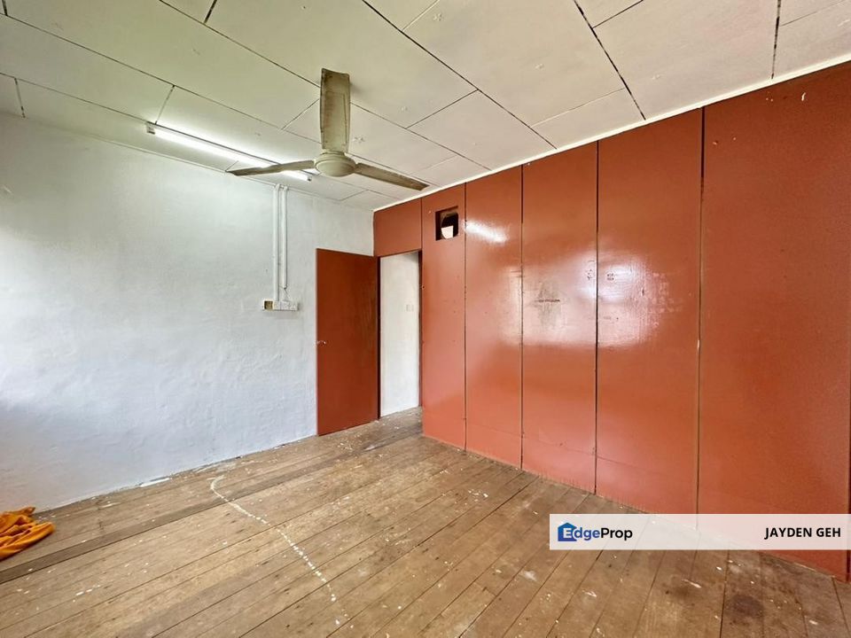 RM180K only !! 2 Storey Terrace Taman Bersatu Kuala Kedah For Sale , Kedah, Kuala Kedah