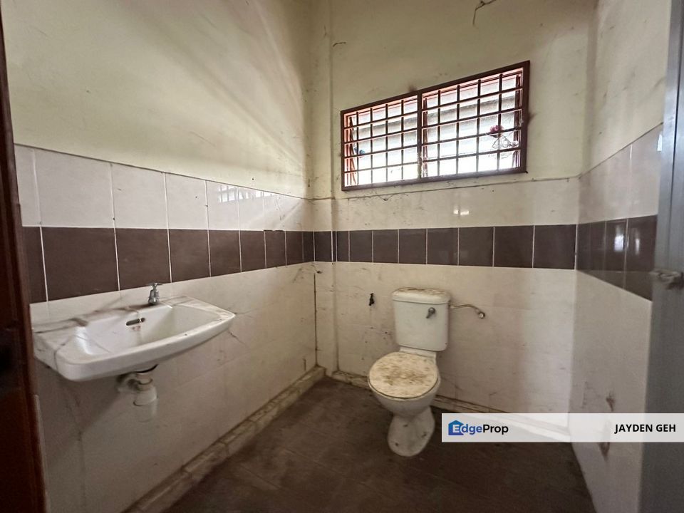 Corner Lot Ground Floor Shoplot Medan Putra Kampung Berjaya Alor Setar For Rent, Kedah, Alor Setar