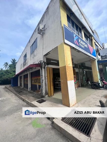 Kedai 2 tingkat endlot tanjung lumpur , Pahang, Kuantan