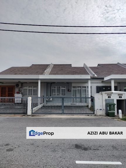 Teres setingkat gambang baru belakang ump , Pahang, Kuantan