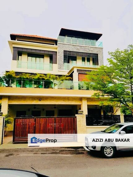 Banglo corner lot beverley heights ampang, Selangor, Ampang