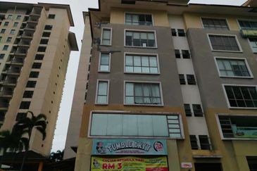 End Block Unit for Sale at Ritze Perdana 1, Damansara Perdana
