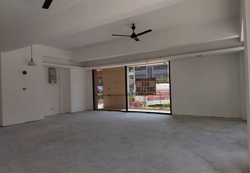 Ritze Perdana Business Center