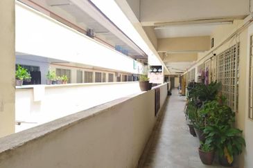 Ketitir Apartment, Taman Sungai Besi Indah