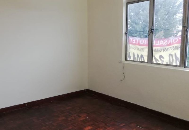 Subang Perdana Goodyear Court 8