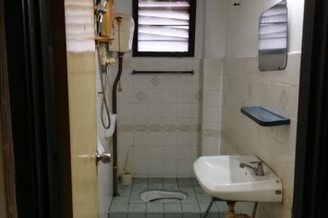 Subang Perdana Goodyear Court 8