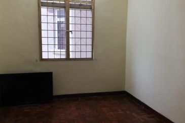 Subang Perdana Goodyear Court 8