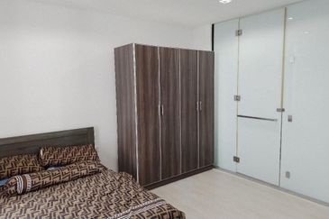 The Square @ One City