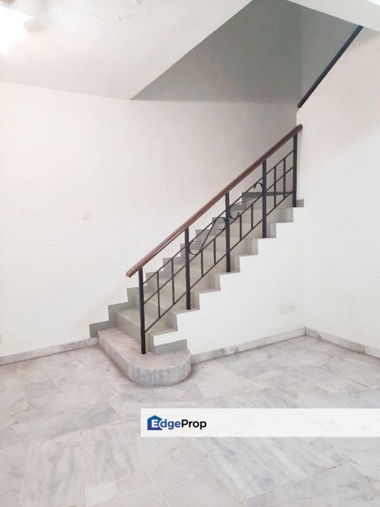 USJ 18, Selangor, USJ