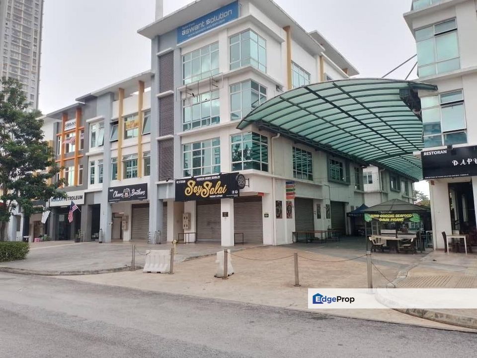 The Atmosphere, Selangor, Seri Kembangan