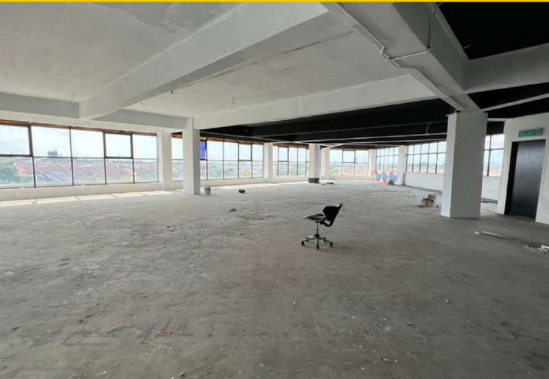 Taipan Business Centre, USJ 10