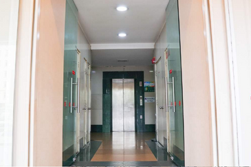 Taipan Business Centre, USJ 10