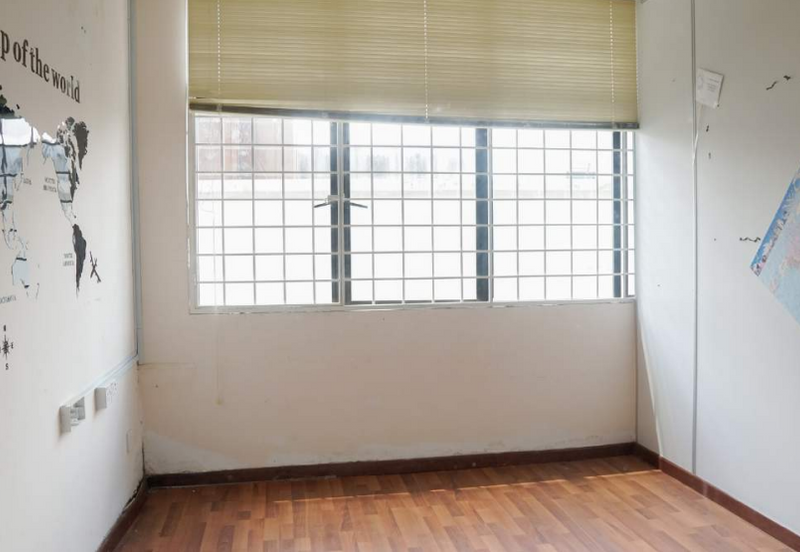 Taipan Business Centre, USJ 10