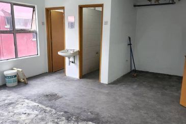 Pusat Perdagangan Seri Kembangan