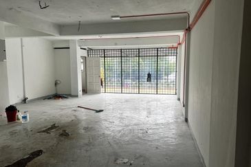 Taipan Business Centre, USJ 10