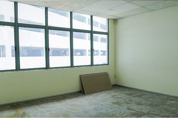 Taipan Business Centre, USJ 10