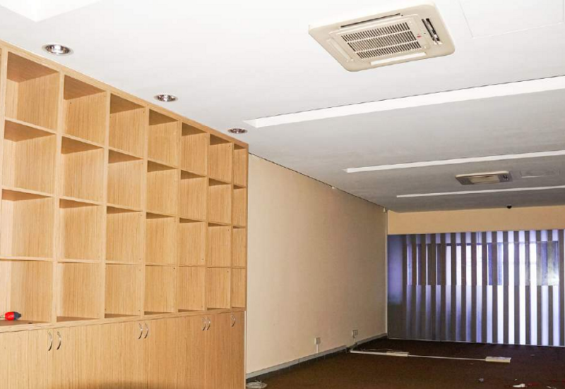 Taipan Business Centre, USJ 10