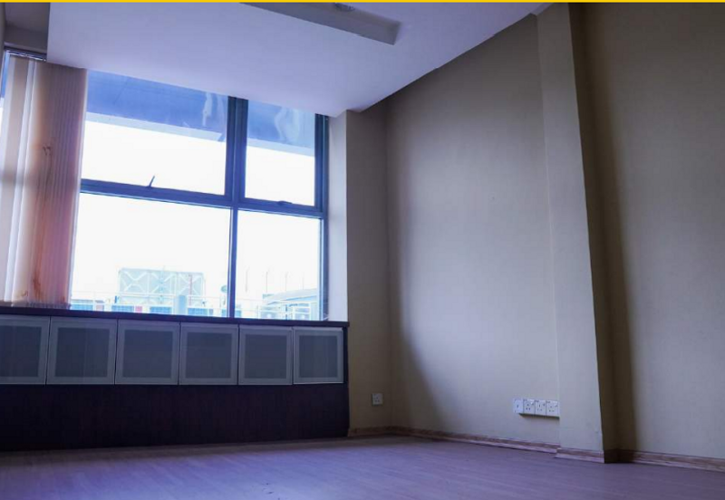 Taipan Business Centre, USJ 10