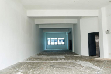 Taipan Business Centre, USJ 10