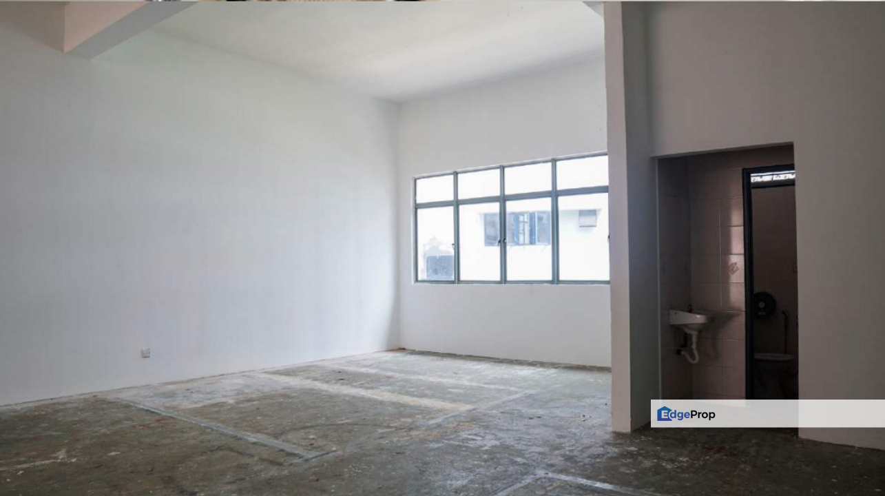 Taipan Business Centre, USJ 10, Selangor, Subang Jaya