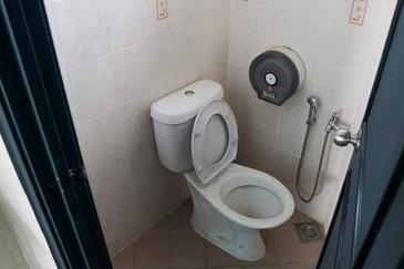 Taipan Business Centre, USJ 10