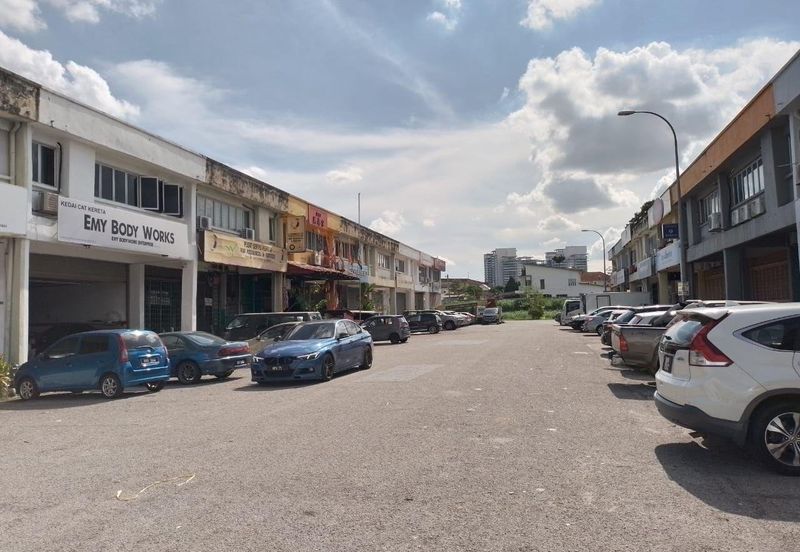 Taman Perindustrian Subang USJ 1