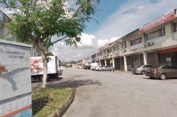 Taman Perindustrian Subang USJ 1