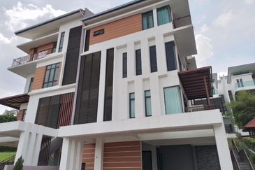 Kingsley Hills @ Putra Heights